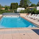 Le Pont Rouge & Les Vignes Campsite