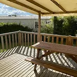 Le Pont Rouge & Les Vignes Campsite